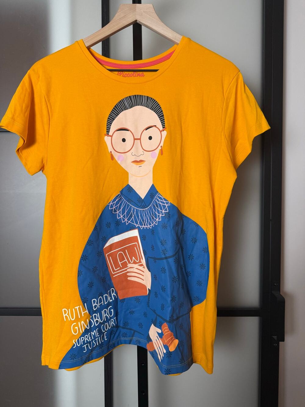 Piccolina Ruth Bader Ginsburg Yellow Trailblazer Tee Size Large